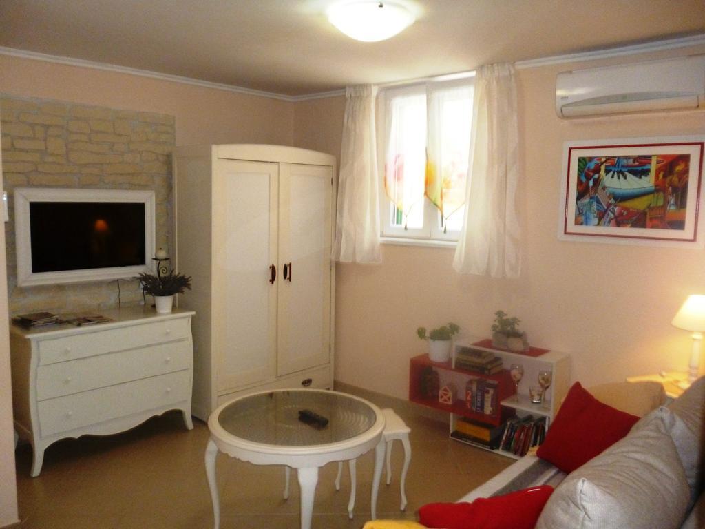 Studio Apartment Imagino Split Exterior photo